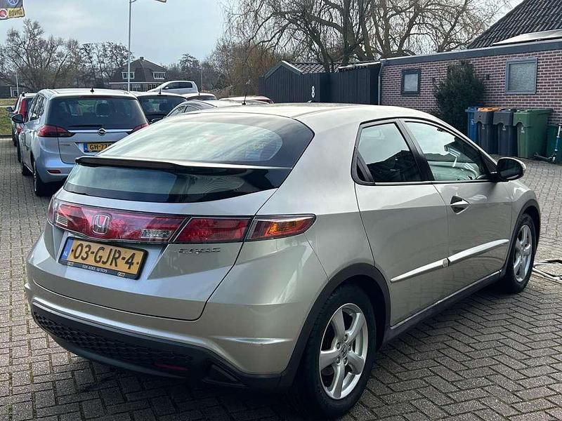 Occasion Honda Civic Sport 83 PK (61 kW) 2008 Beige Hatchback