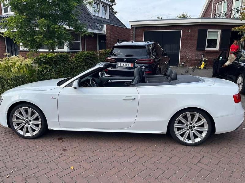 Wit Gebruikt 2015 Audi A5 Cabriolet Sport Cabriolet | € 19.999 (Eerlijke prijs) - Afbeelding 1/4
