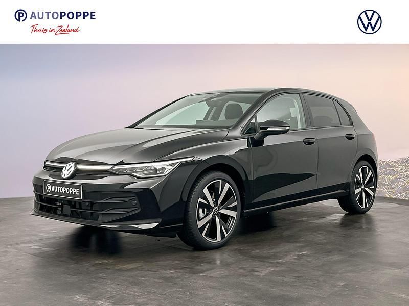 Zwart Gebruikt 2025 VW Golf VIII Edition Hatchback | € 41.750 - Afbeelding 1/4