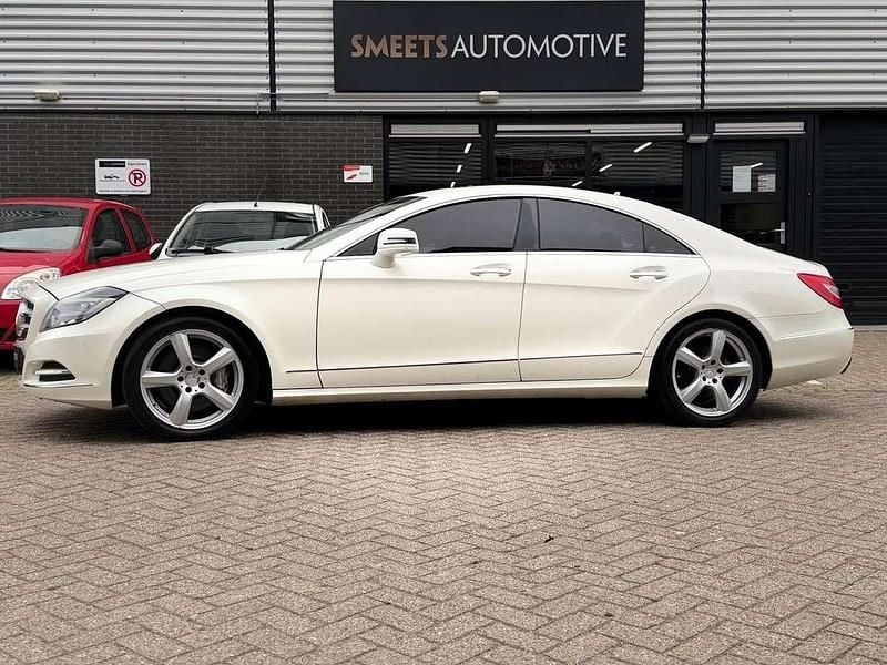 Wit Occasion 2014 Mercedes CLS350 Sedan | € 22.950 (Eerlijke prijs) - Afbeelding 1/4