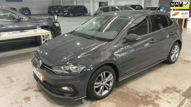 Grijs Gebruikt 2020 VW Polo Highline Hatchback | € 18.387 (Eerlijke prijs) - Afbeelding 1/4