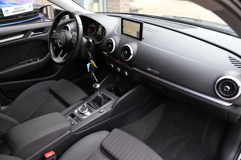 Occasion Audi A3 Sportback S-Line 116 PK (85 kW) 2018 Zwart Hatchback