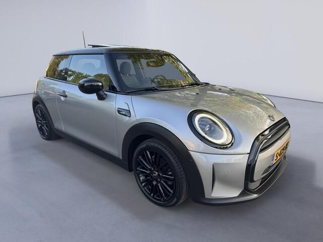 Occasion Mini Cooper 136 PK (100 kW) 2023 Grijs, metallic lak Hatchback