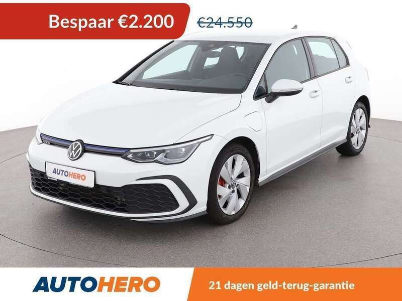 Wit Gebruikt 2020 VW Golf VIII GTE Hatchback | € 22.549 (Goede deal) - Afbeelding 1/3