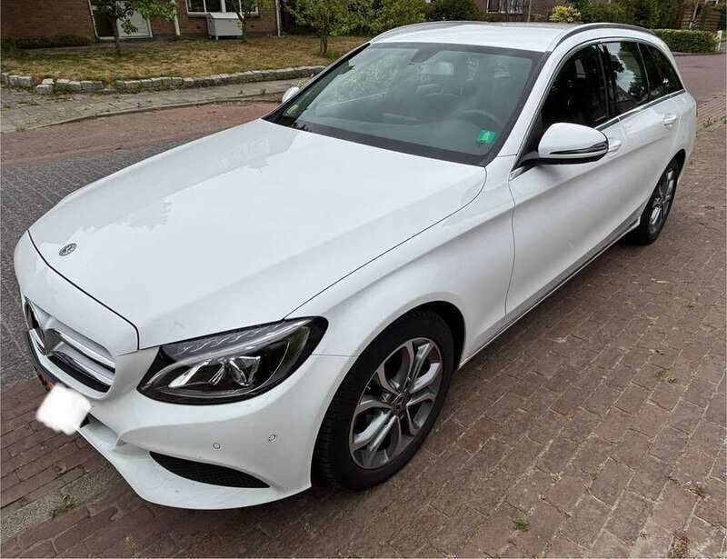 Wit Gebruikt 2017 Mercedes C180 Stationwagen | € 17.000 (Eerlijke prijs) - Afbeelding 1/4