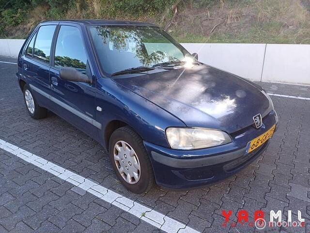 Blauw Gebruikt 2001 Peugeot 106 Hatchback | € 1.499 - Afbeelding 1/4