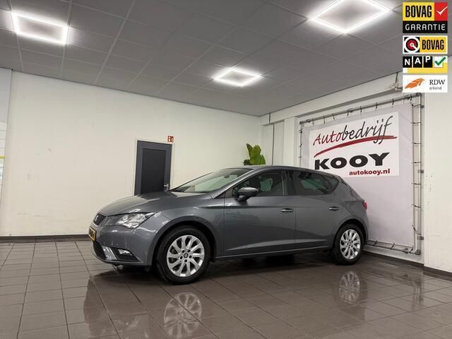 Grijs Gebruikt 2013 Seat Leon Style Hatchback | € 7.475 (Iets duurder) - Afbeelding 1/4