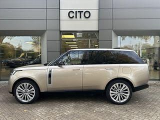 Occasion Land Rover Range Rover 510 PK (375 kW) 2024 Sunset gold  svo (geel metallic)bruin SUV