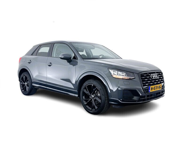 Grijs Gebruikt 2020 Audi Q2 Comfort SUV | € 16.945 - Afbeelding 1/4