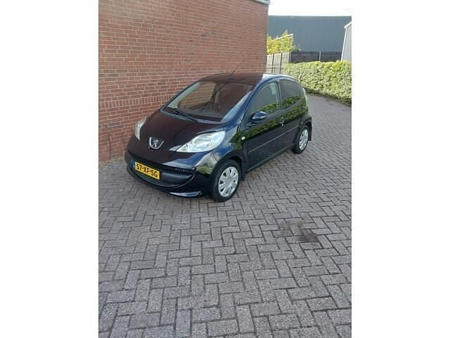 Zwart Gebruikt 2007 Peugeot 107 Hatchback | € 3.450 (Eerlijke prijs) - Afbeelding 1/4