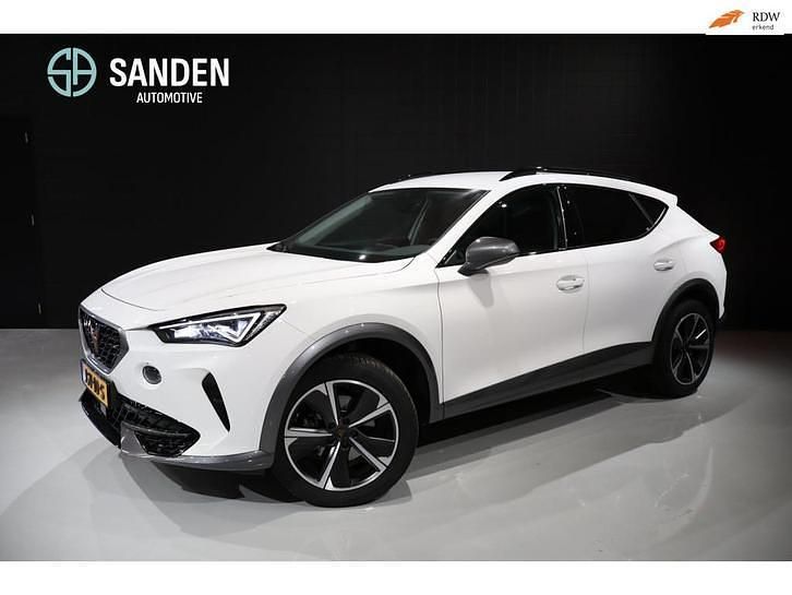 Wit Occasion 2024 Cupra Formentor SUV | € 28.950 (Super prijs) - Afbeelding 1/4