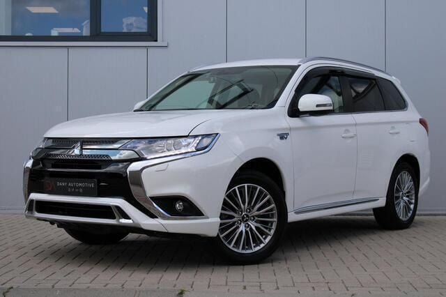 Wit Gebruikt 2020 Mitsubishi Outlander SUV | € 24.950 (Goede deal) - Afbeelding 1/4