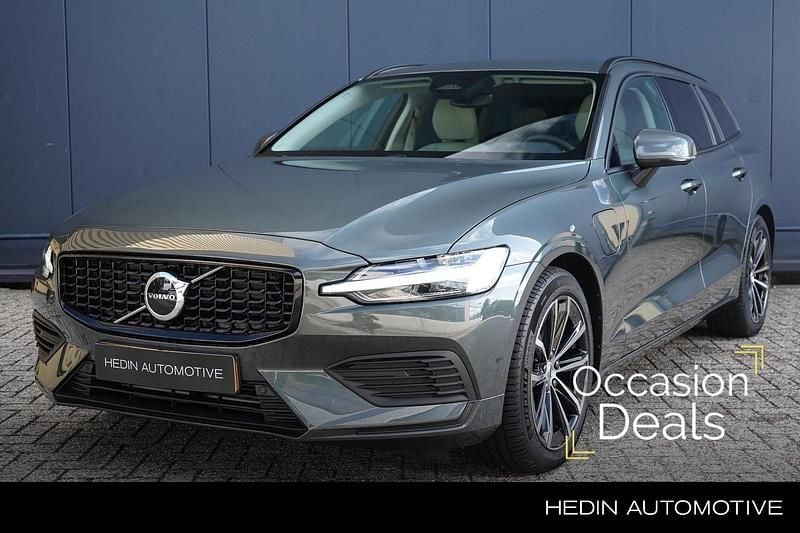 Groen Occasion 2025 Volvo V60 Stationwagen | € 44.995 (Goede deal) - Afbeelding 1/4