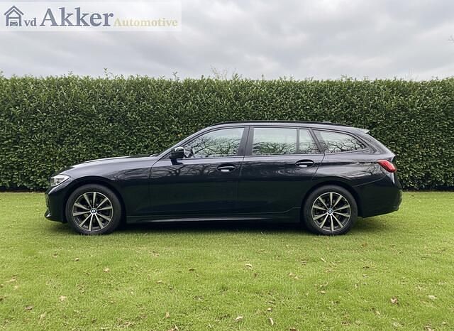 Occasion BMW 316 Comfort Edition 123 PK (90 kW) 2022 Zwart Stationwagen