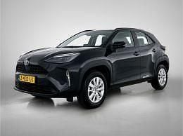 Zwart metallic Gebruikt 2024 Toyota Yaris Active SUV | € 27.450 (Eerlijke prijs) - Afbeelding 1/4