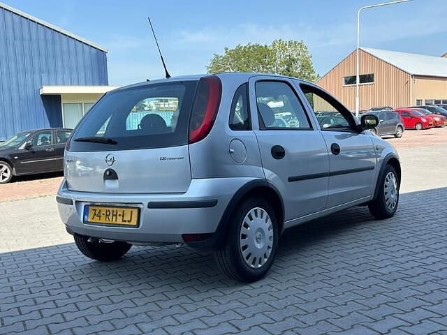 Occasion Opel Corsa 80 PK (58 kW) 2005 Grijs Hatchback