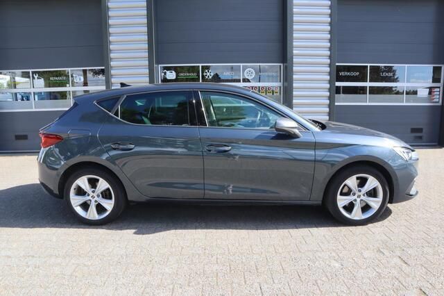 Occasion Seat Leon Business 150 PK (110 kW) 2021 Grijs Stationwagen