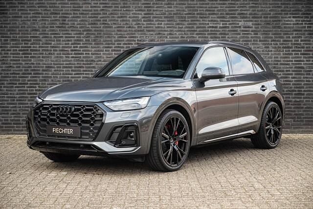 Grijs Occasion 2021 Audi Q5 S-Line SUV | € 46.995 (Duur) - Afbeelding 1/4