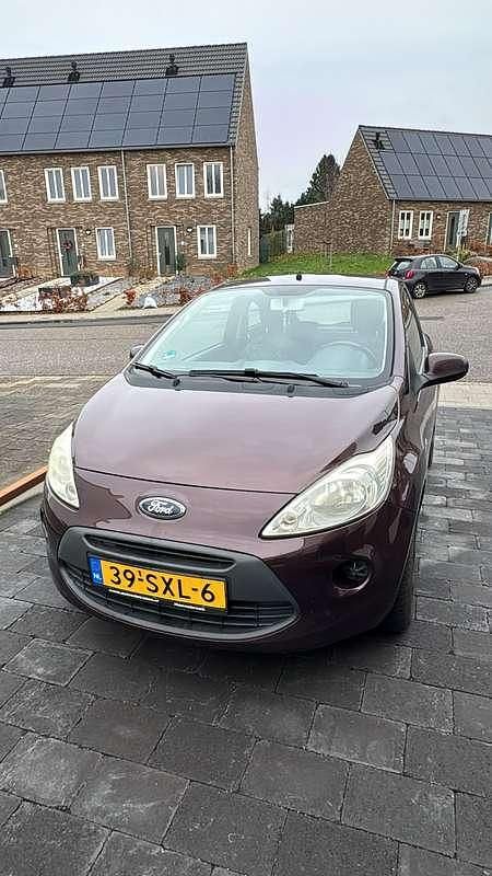 Gebruikt 2012 Ford Ka MPV | € 3.750 (Eerlijke prijs) - Afbeelding 1/4