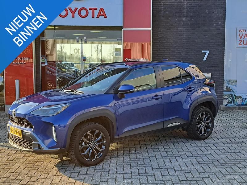 Blauw Occasion 2022 Toyota Yaris Cross X-plore SUV | € 21.890 (Goede deal) - Afbeelding 1/4