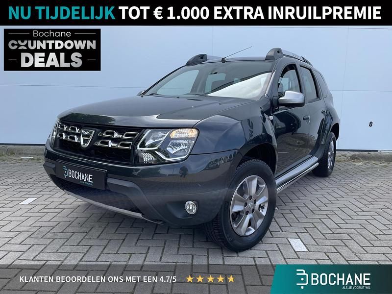 Grijs Gebruikt 2015 Dacia Duster Anniversary SUV | € 9.545 (Eerlijke prijs) - Afbeelding 1/4