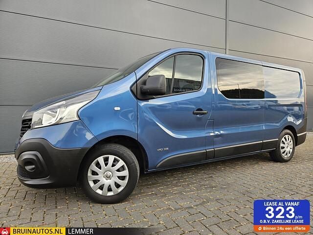 Blauw Gebruikt 2015 Renault Trafic Van | € 19.945 - Afbeelding 1/4