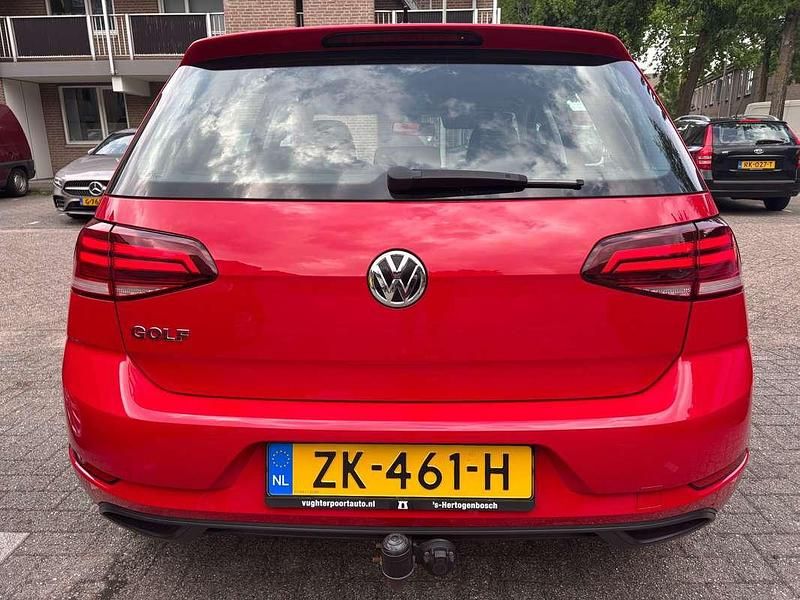 Rood Gebruikt 2019 VW Golf VII Trendline Hatchback | € 10.999 (Super prijs) - Afbeelding 1/4