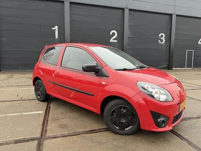 Occasion Renault Twingo Collection 75 PK (55 kW) 2011 Rood Hatchback