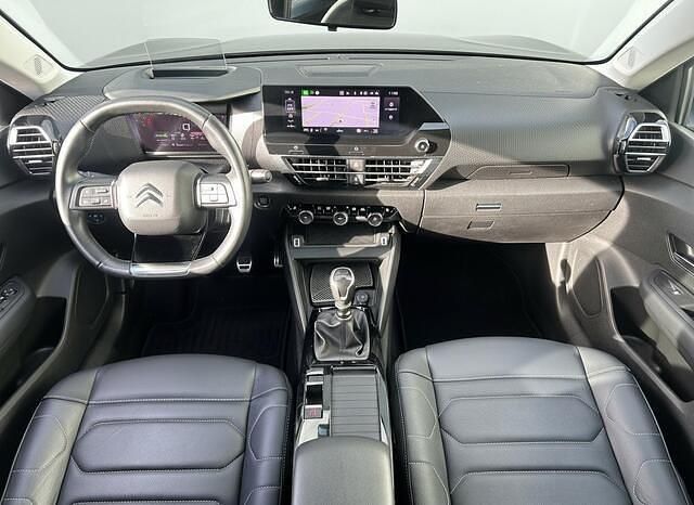 Occasion Citroën C4 Shine 131 PK (96 kW) 2022 Zwart SUV