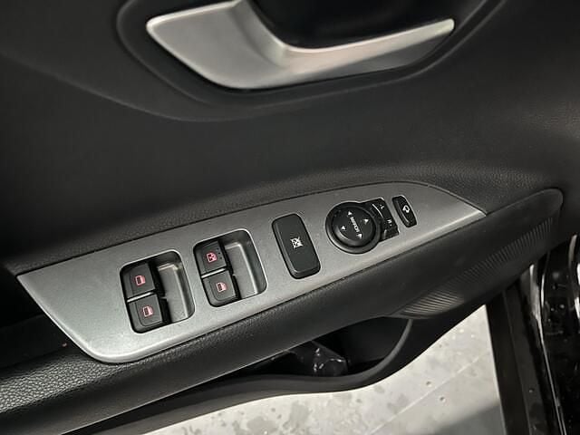 Occasion Kia Stonic GT-Line 101 PK (74 kW) 2022 Zwart SUV