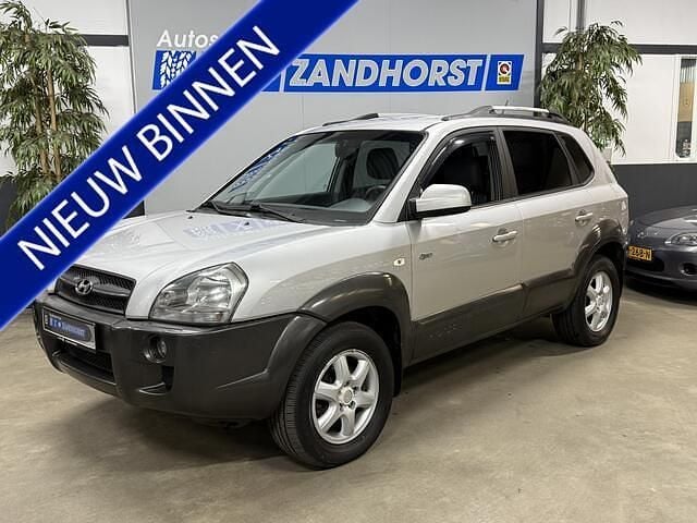 Grijs Occasion 2005 Hyundai Tucson Style SUV | € 4.995 (Eerlijke prijs) - Afbeelding 1/4
