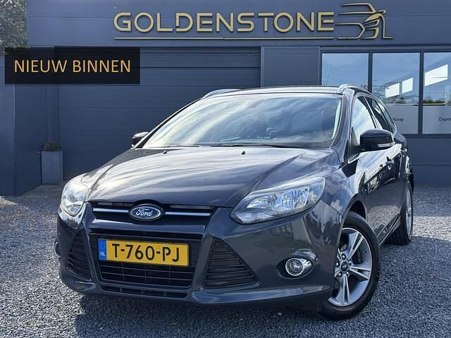 Grijs Gebruikt 2014 Ford Focus Titanium Stationwagen | € 6.443 (Goede deal) - Afbeelding 1/4