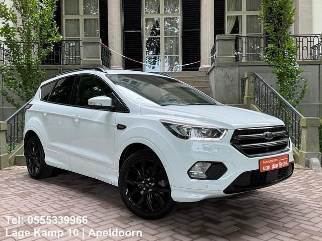Wit Gebruikt 2018 Ford Kuga ST-Line SUV | € 15.945 (Eerlijke prijs) - Afbeelding 1/4
