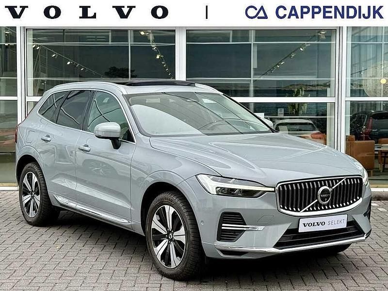 Grijs Gebruikt 2022 Volvo XC60 Plus SUV | € 48.594 (Iets duurder) - Afbeelding 1/4