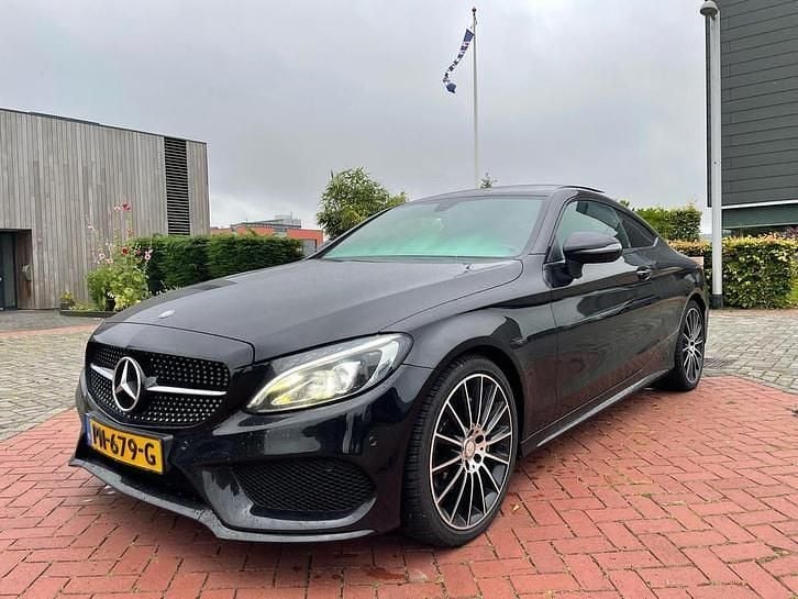 Gebruikt 2016 Mercedes C220 Coupé | € 17.250 (Iets duurder) - Afbeelding 1/4