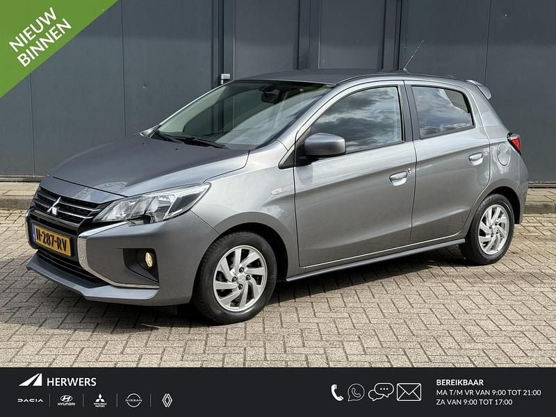 Grijs Gebruikt 2020 Mitsubishi Space Star Active Hatchback | € 13.285 (Eerlijke prijs) - Afbeelding 1/4