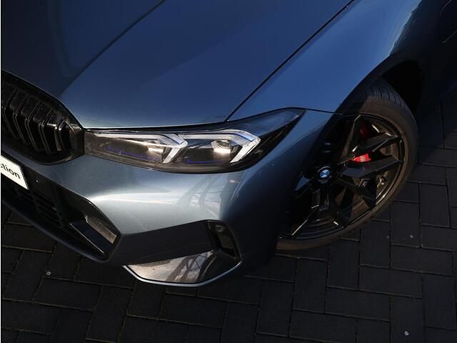 Occasion BMW 330 Comfort Edition 291 PK (214 kW) 2025 Blauw Stationwagen