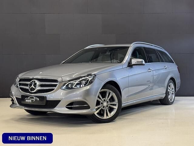 Grijs Gebruikt 2013 Mercedes 300 Avantgarde Stationwagen | € 12.800 - Afbeelding 1/4