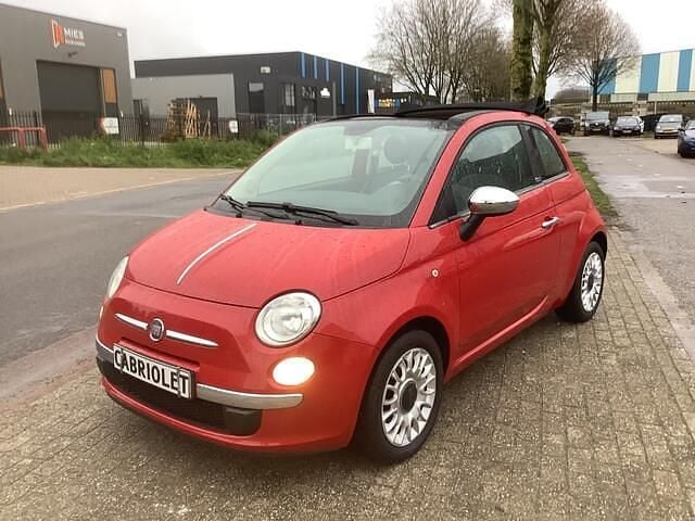 Rood Gebruikt 2015 Fiat 500S Cabriolet | € 5.950 (Eerlijke prijs) - Afbeelding 1/4