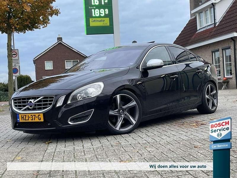 Zwart Gebruikt 2010 Volvo S60 Sedan | € 16.950 (Duur) - Afbeelding 1/4