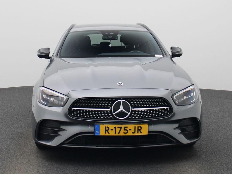 Occasion Mercedes E200 Business 197 PK (144 kW) 2022 Grijs Stationwagen