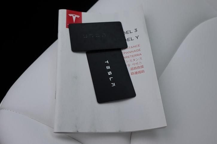 Occasion Tesla Model Y Long Range AWD 378 kW (514 PK) 2021 Blauw SUV