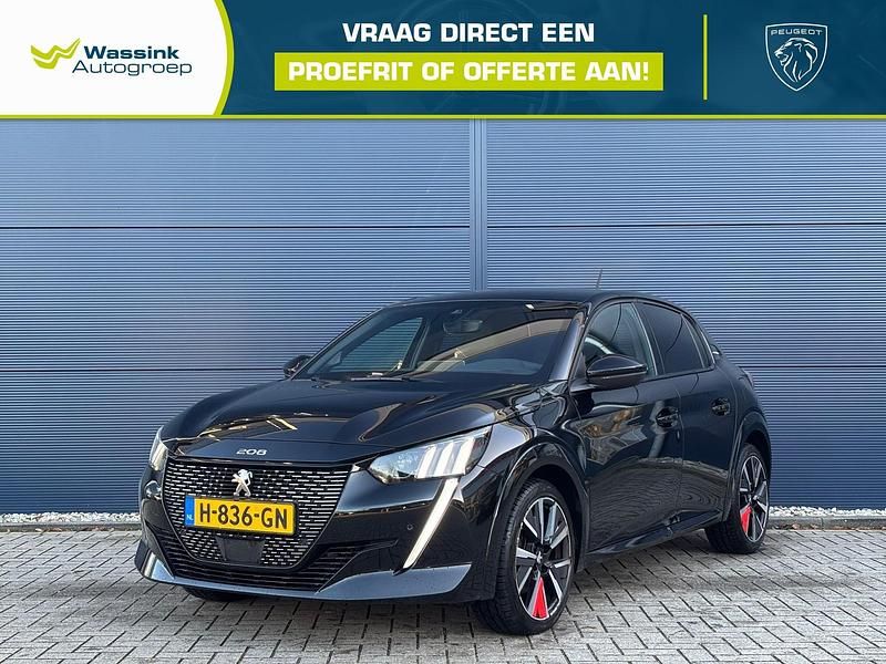 Zwart Gebruikt 2020 Peugeot 208 GT-line Hatchback | € 15.850 (Eerlijke prijs) - Afbeelding 1/4