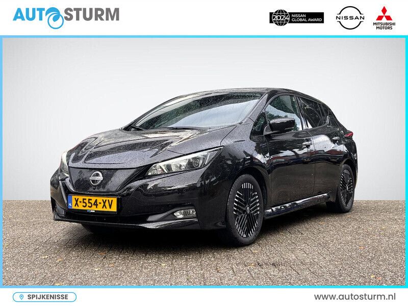 Zwart Gebruikt 2024 Nissan Leaf N-Connecta Hatchback | € 22.739 (Eerlijke prijs) - Afbeelding 1/4