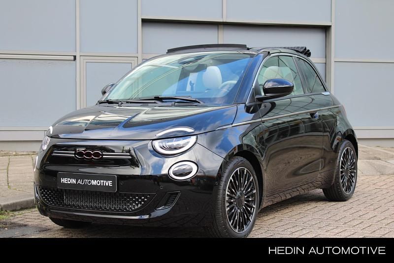 Zwart Nieuw 2025 Fiat 500e La Prima Hatchback | € 29.999 (Duur) - Afbeelding 1/3