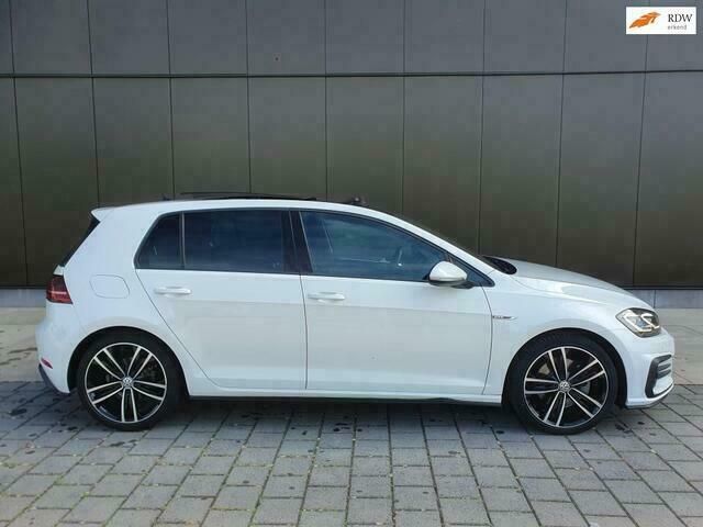 Wit Gebruikt 2017 VW Golf VII GTD Hatchback | € 21.499 (Eerlijke prijs) - Afbeelding 1/4