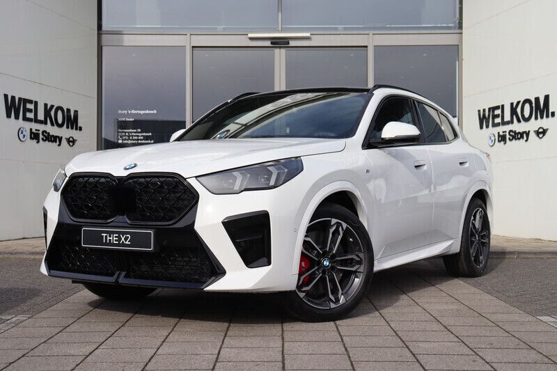 Wit Nieuw 2025 BMW X2 Executive SUV | € 69.499 (Goede deal) - Afbeelding 1/4