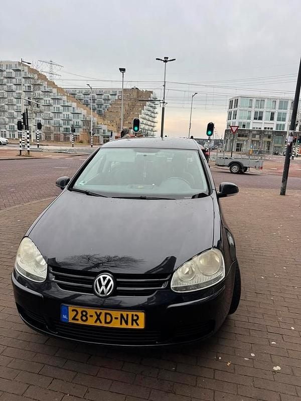 Occasion 2007 VW Golf V | € 2.650 (Goede deal) - Afbeelding 1/4
