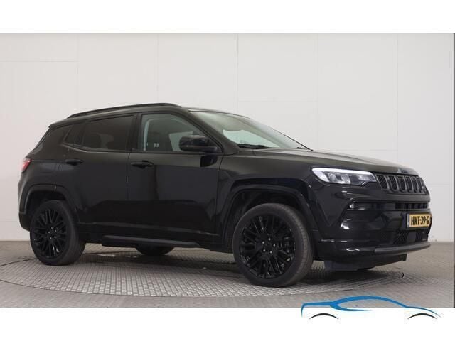 Zwart Gebruikt 2022 Jeep Compass SUV | € 24.950 (Eerlijke prijs) - Afbeelding 1/4