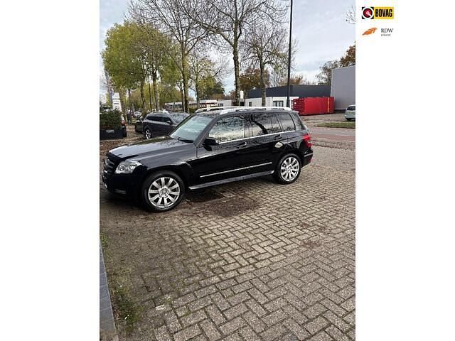 Zwart Occasion 2010 Mercedes GLK300 SUV | € 18.950 - Afbeelding 1/4